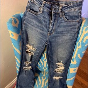american eagle ripped skinny jeans